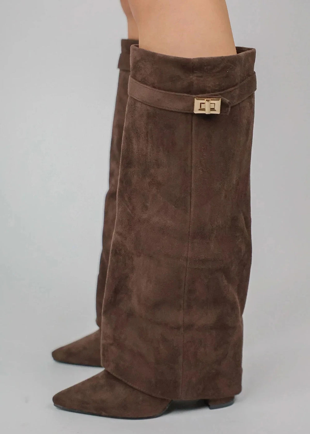 LAVISTA SUEDE KNEE HIGH BOOTS