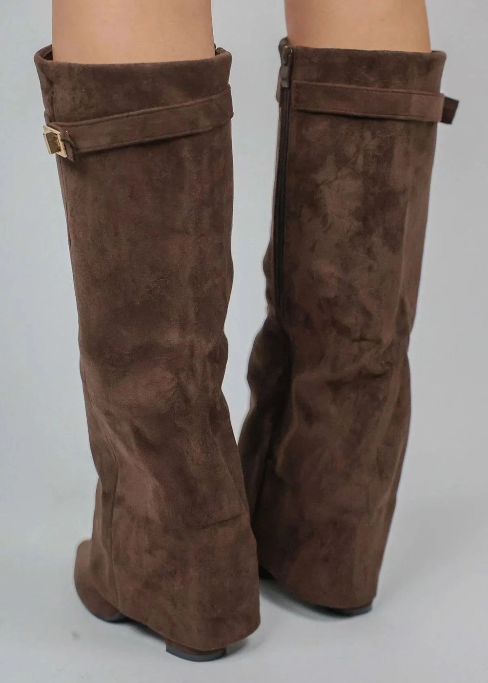 LAVISTA SUEDE KNEE HIGH BOOTS