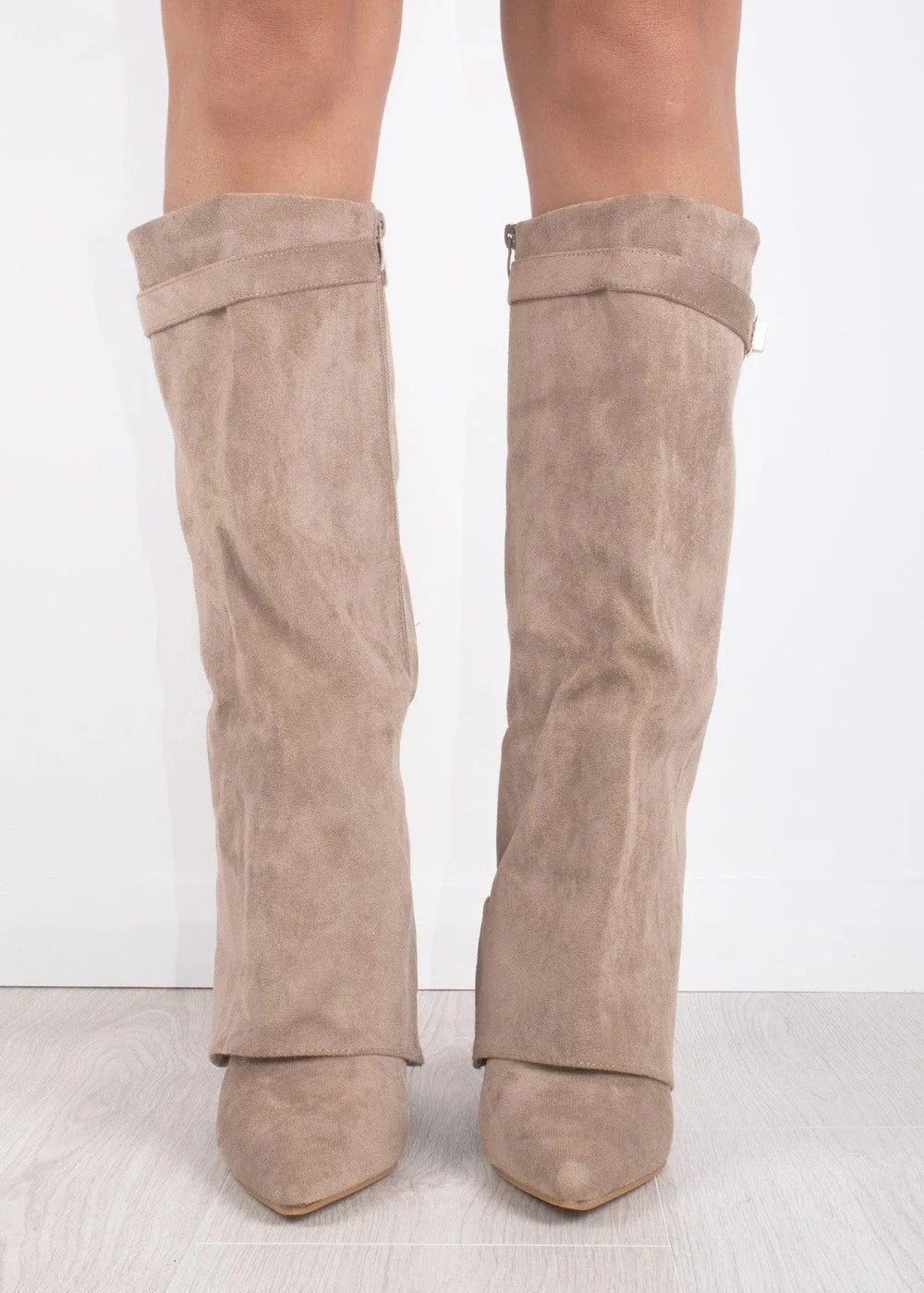 LAVISTA SUEDE KNEE HIGH BOOTS